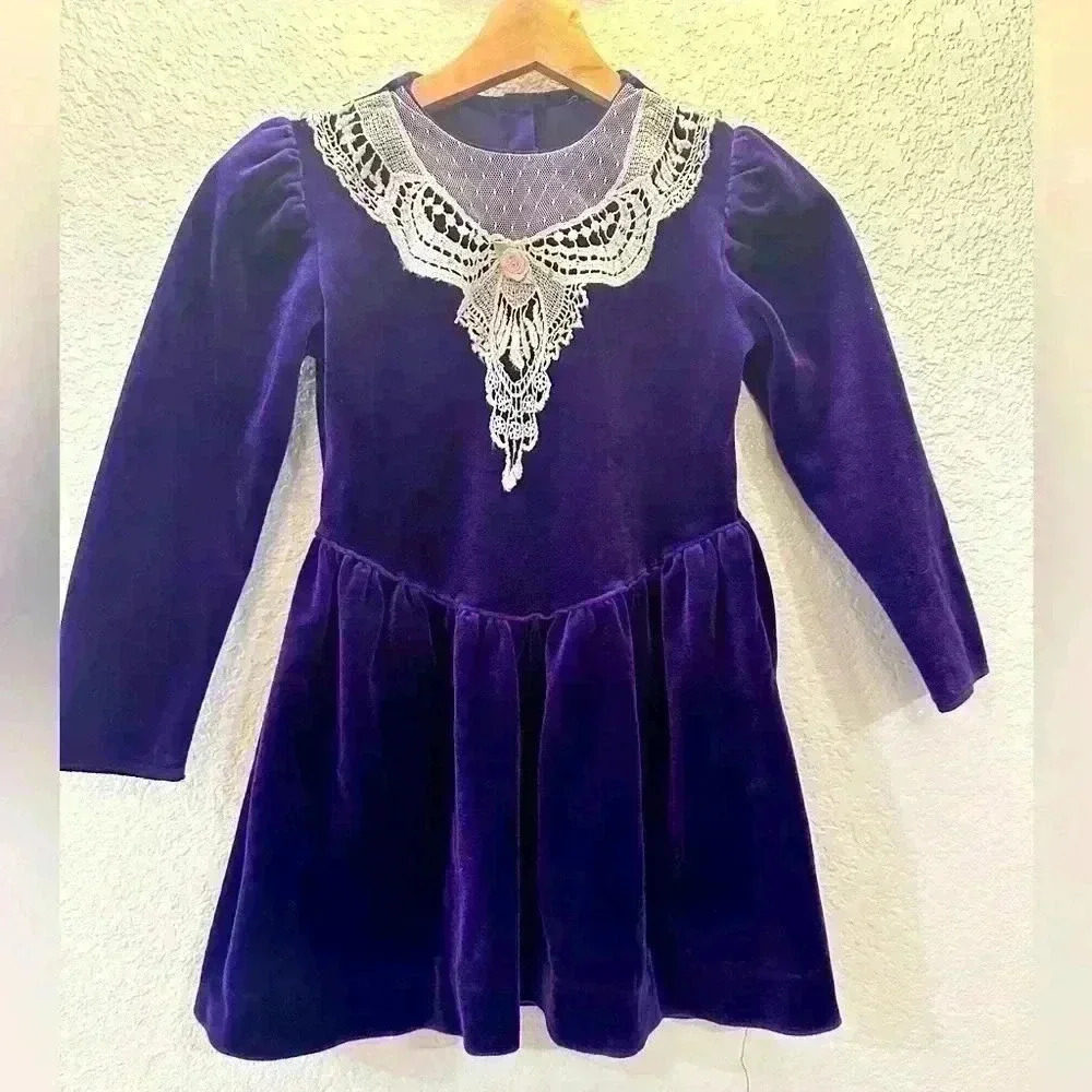 Handmade, purple velvet girls dress size 6X lace trim pleat waist long sleeve
